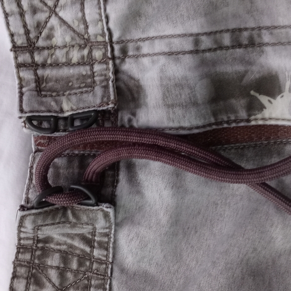 Mossimo Shorts - Picture 5 of 9